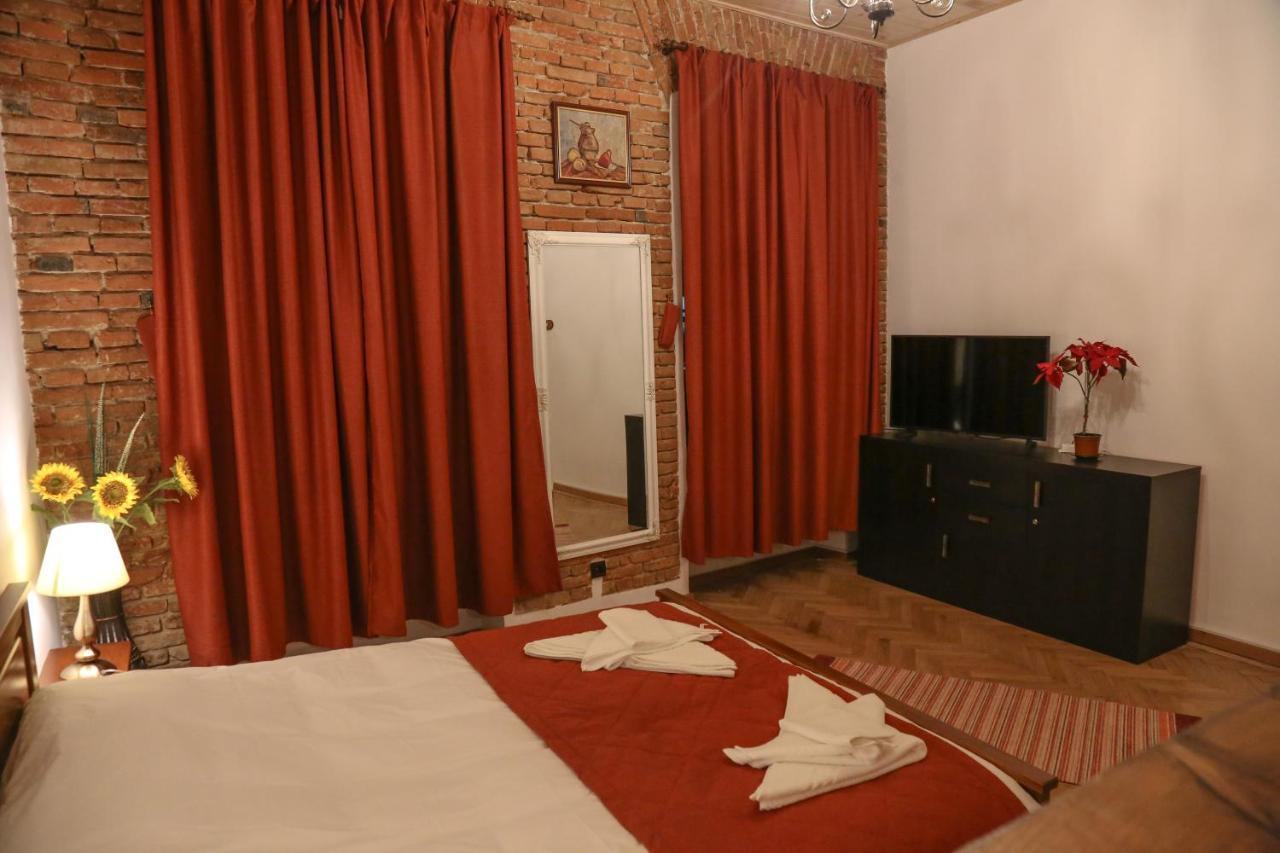 Apartamentul 16 브라쇼브 외부 사진